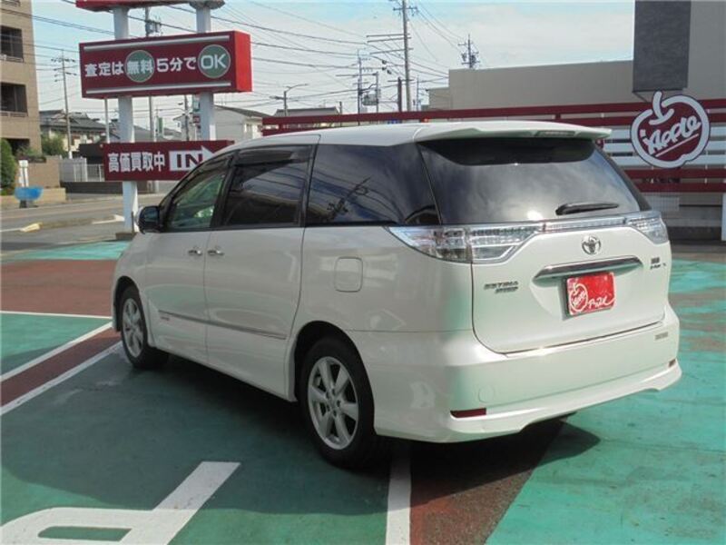 ESTIMA HYBRID