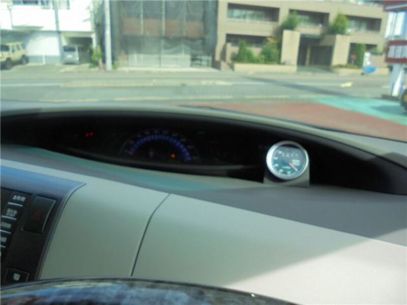 ESTIMA HYBRID