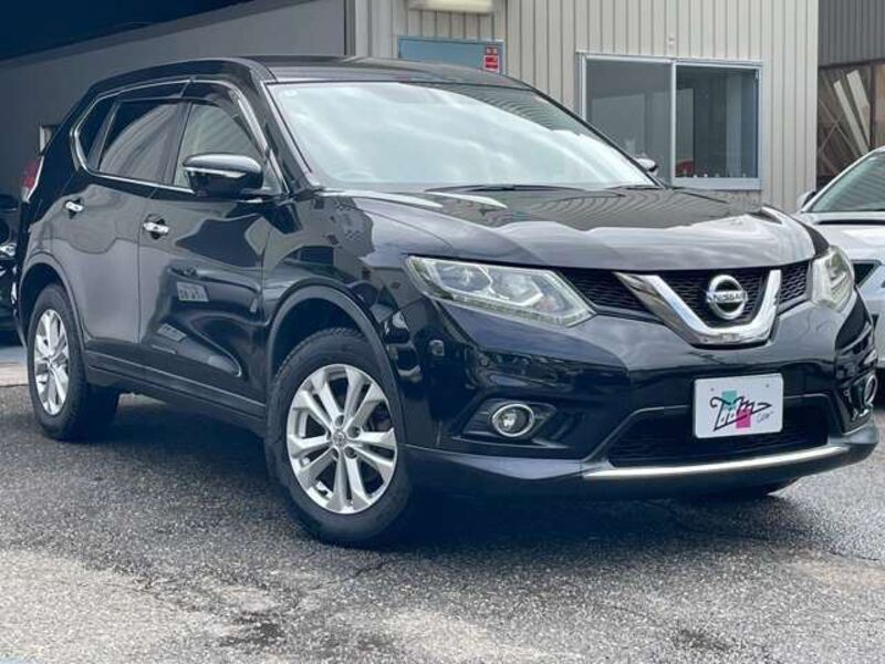 X-TRAIL