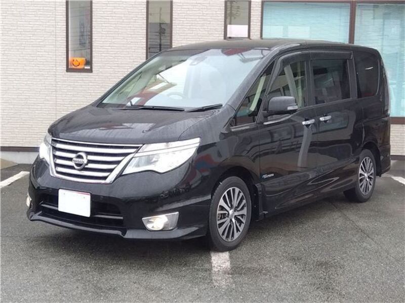 NISSAN SERENA