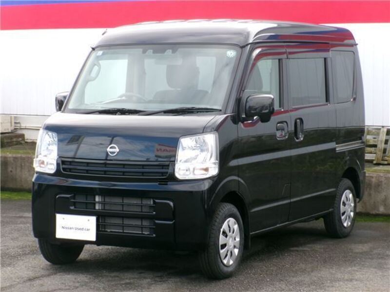 NISSAN CLIPPER VAN