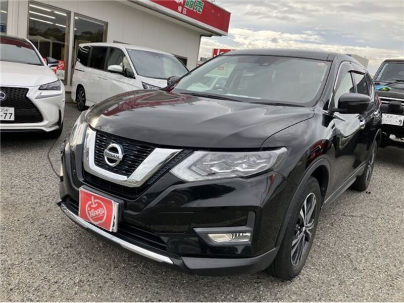 X-TRAIL-0