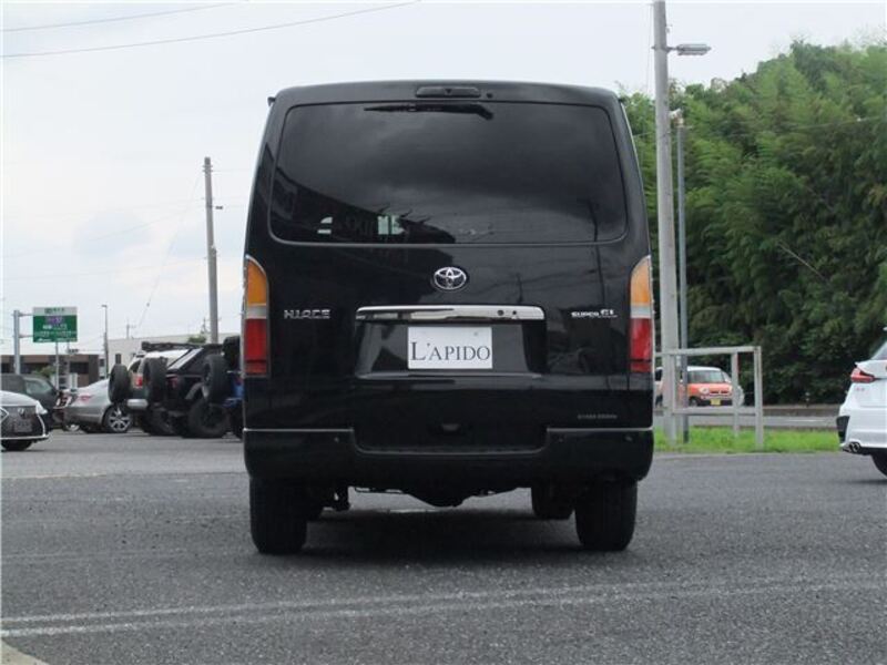 HIACE VAN