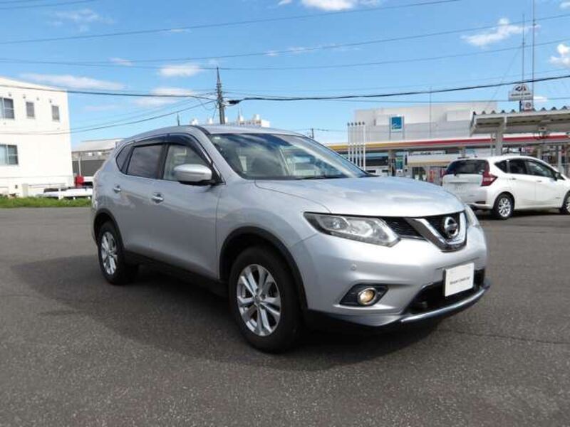 X-TRAIL