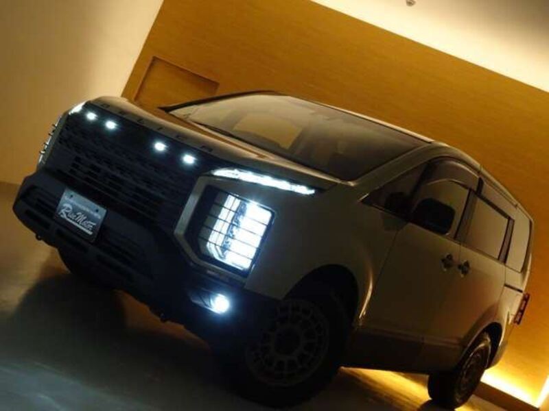DELICA D5