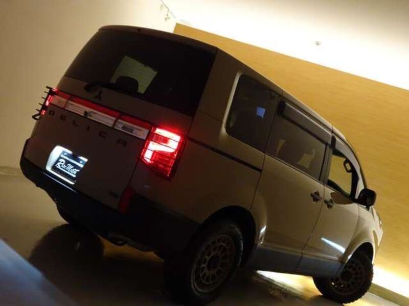 DELICA D5