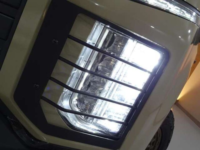DELICA D5