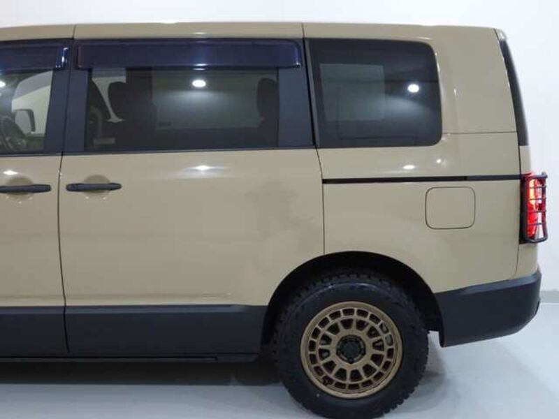 DELICA D5