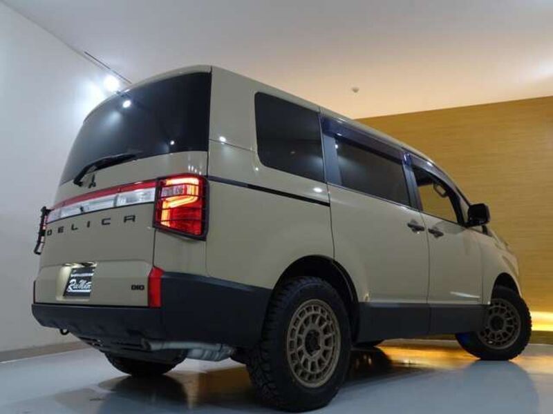 DELICA D5