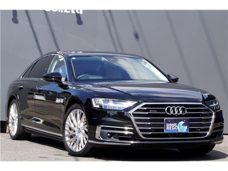 AUDI A8
