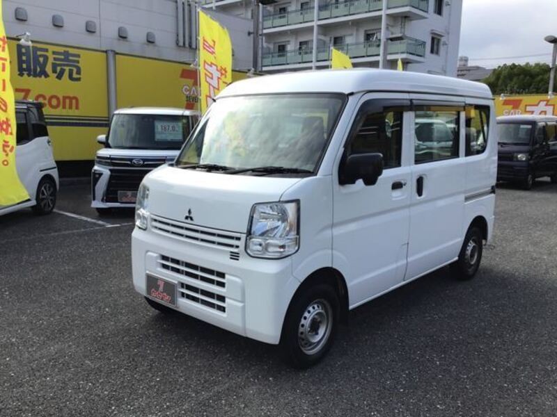 MITSUBISHI MINICAB VAN