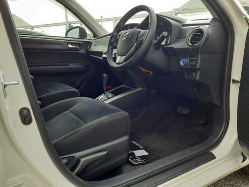 COROLLA FIELDER