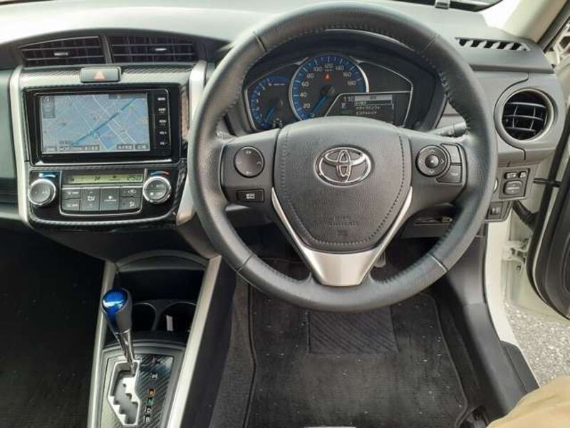 COROLLA FIELDER