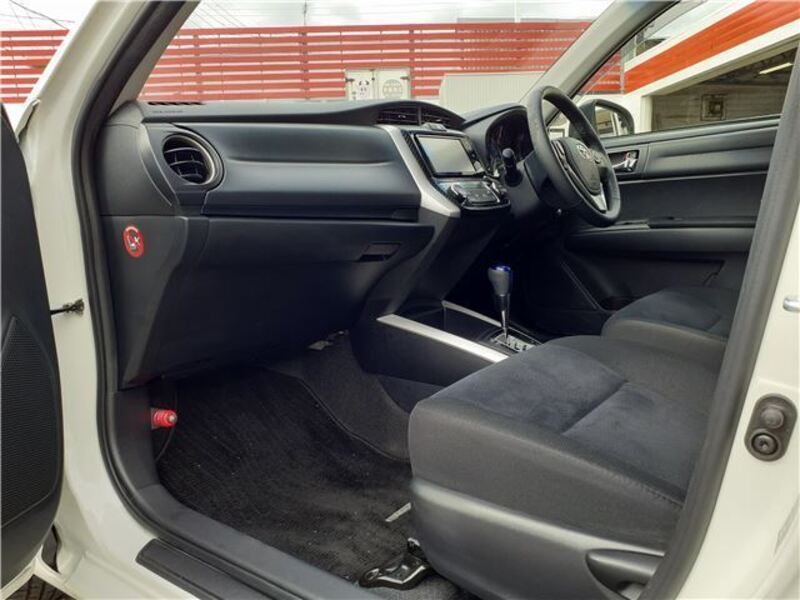 COROLLA FIELDER