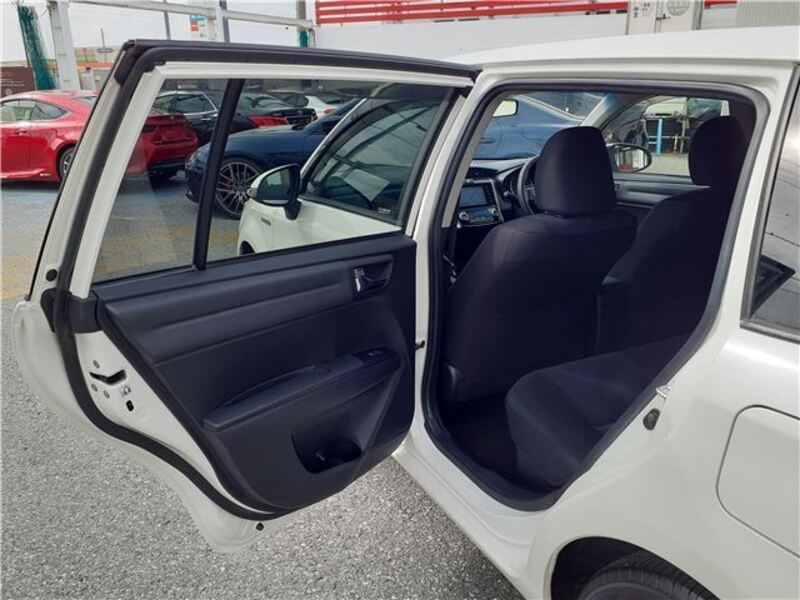 COROLLA FIELDER