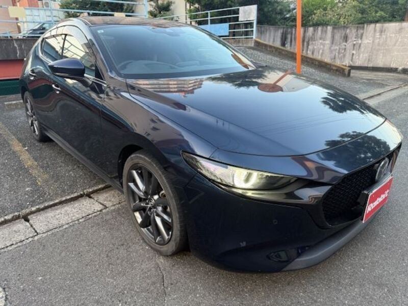 MAZDA3