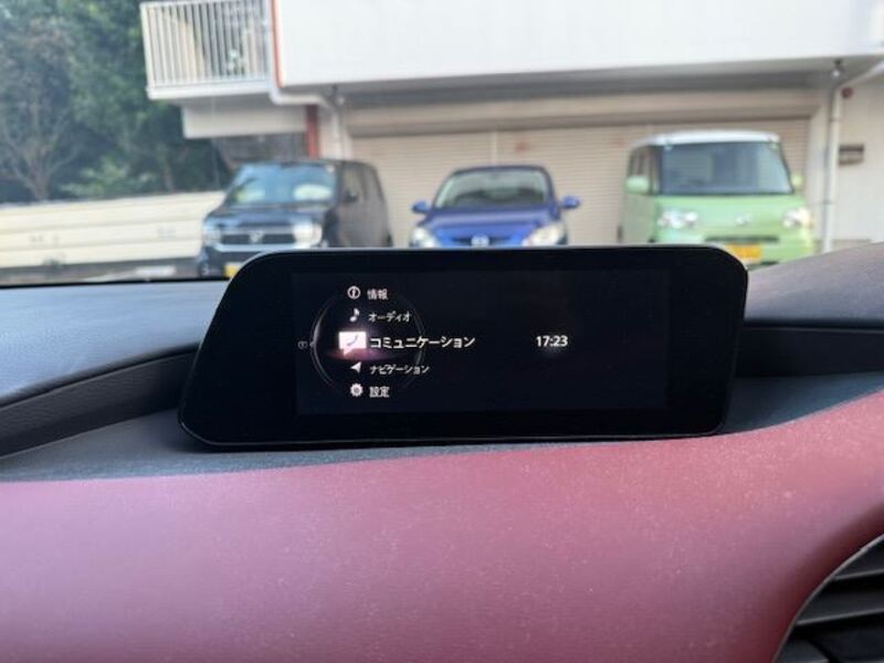MAZDA3