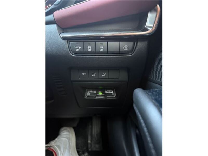 MAZDA3