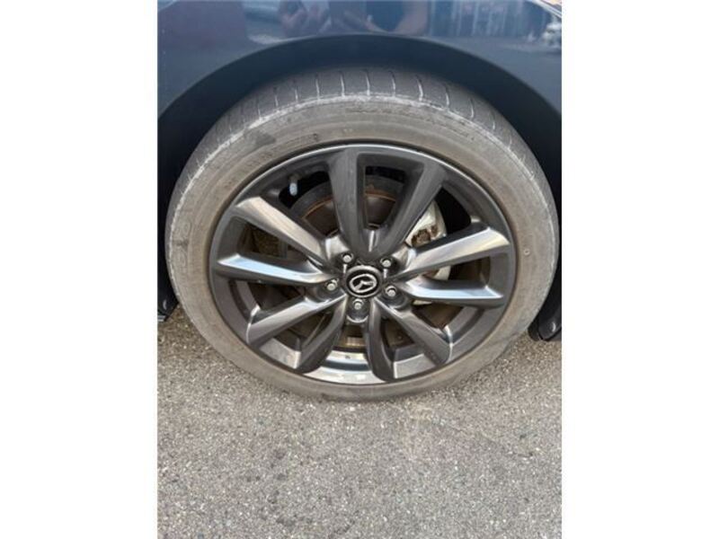 MAZDA3