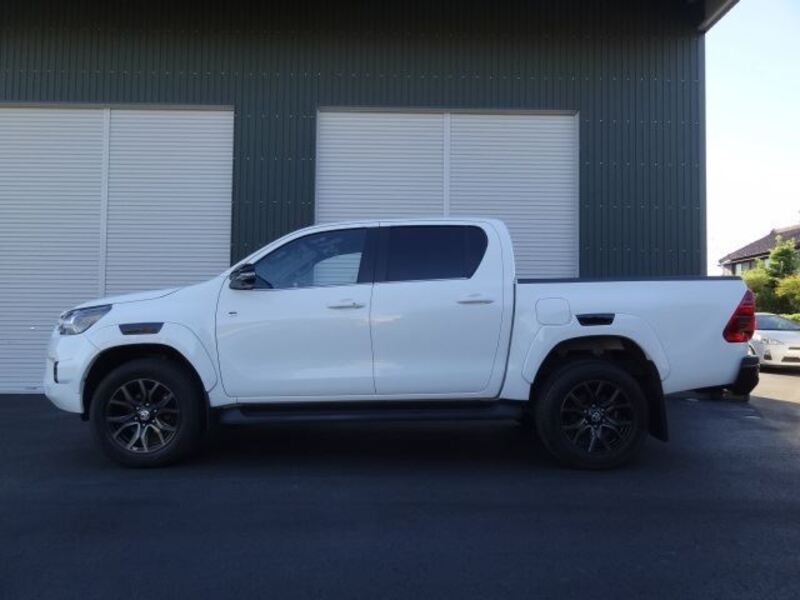 HILUX