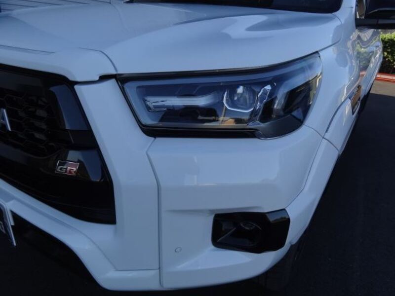 HILUX