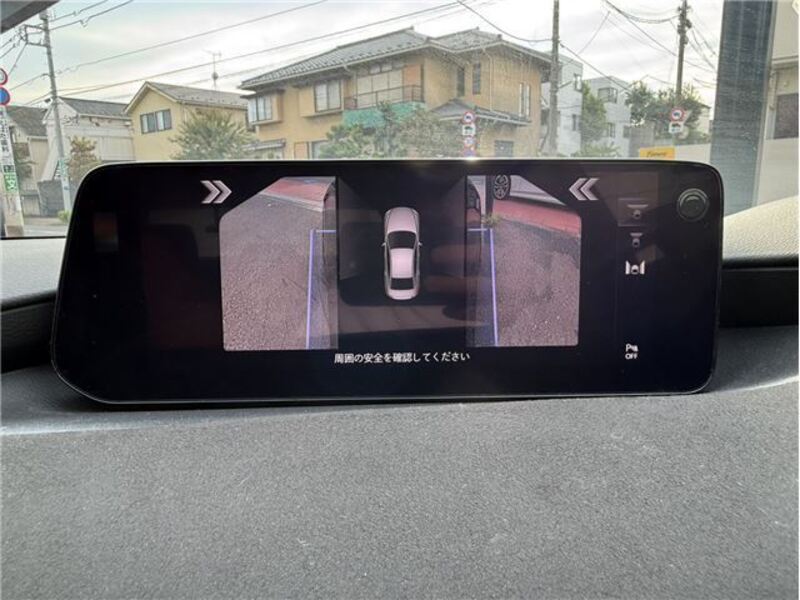 MAZDA3
