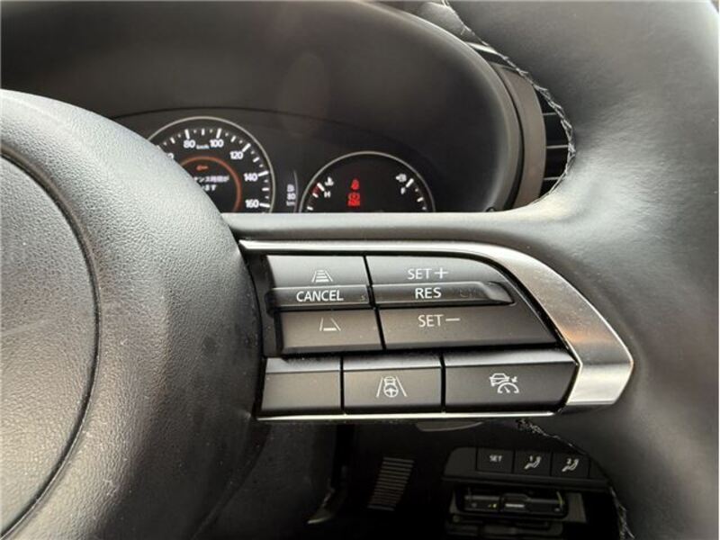 MAZDA3