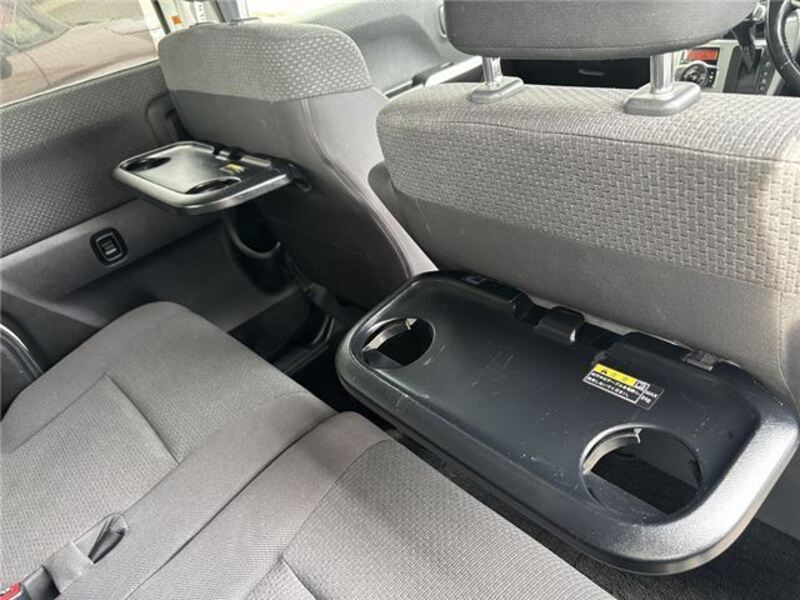 DELICA D2