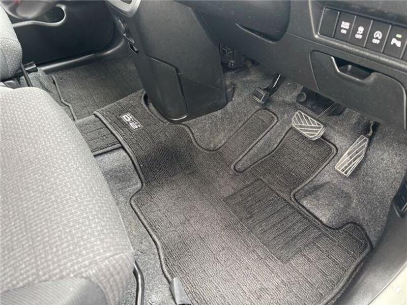 DELICA D2