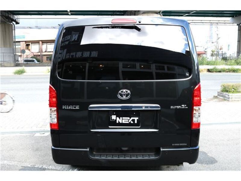HIACE