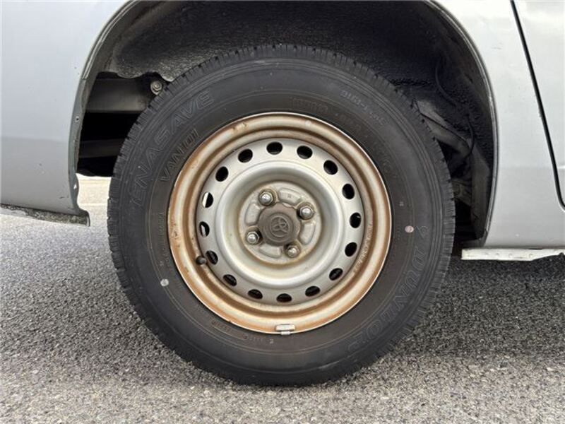 SUCCEED VAN