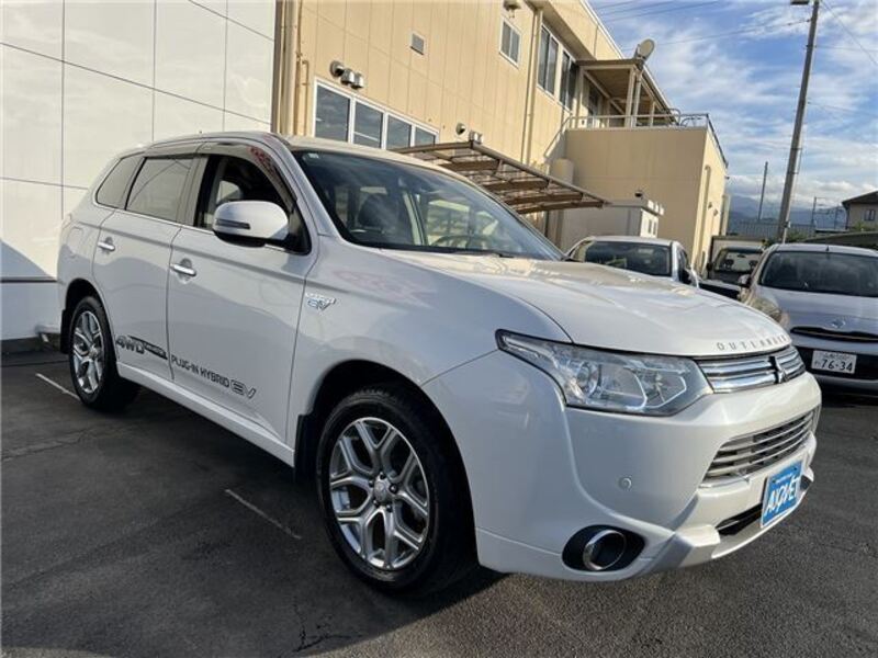 OUTLANDER PHEV