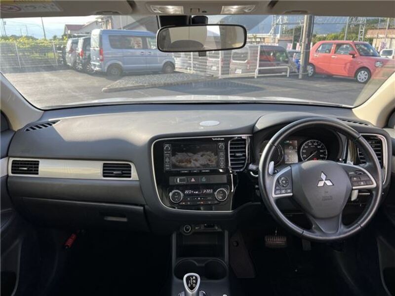 OUTLANDER PHEV