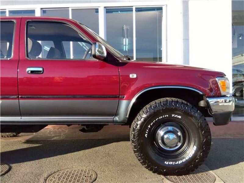 HILUX SURF