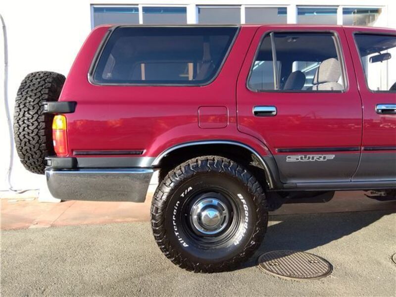 HILUX SURF