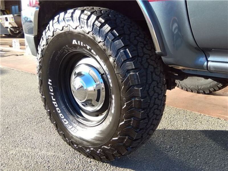 HILUX SURF