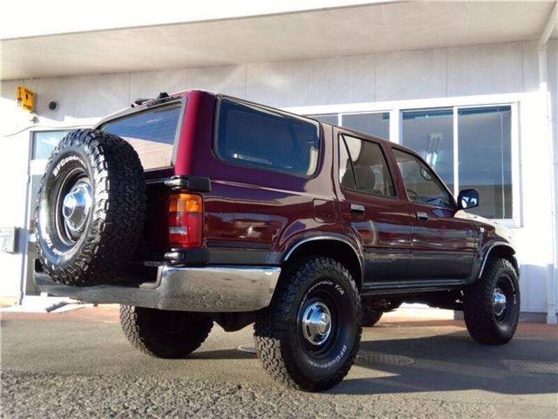 HILUX SURF