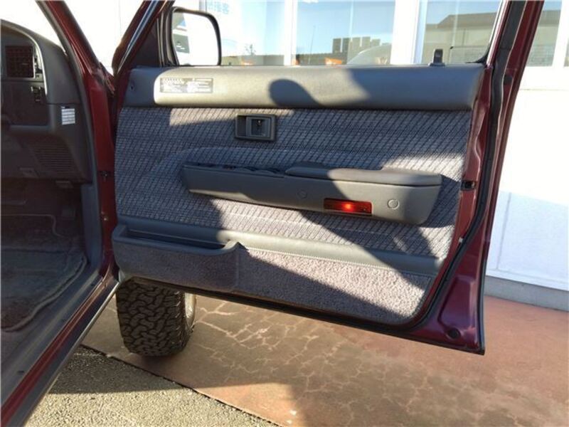 HILUX SURF