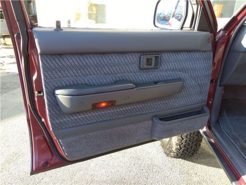 HILUX SURF
