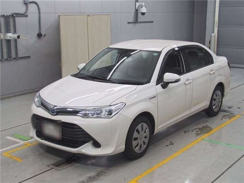 COROLLA AXIO