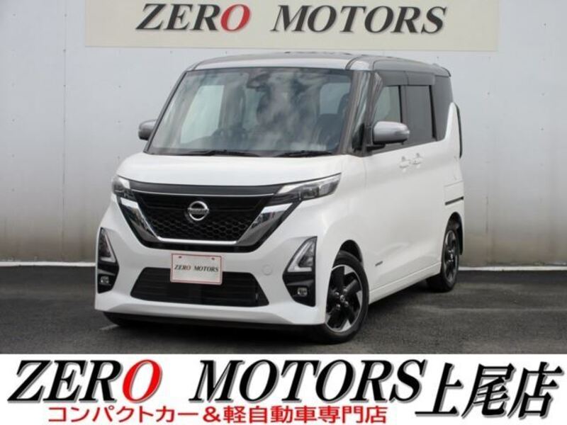 NISSAN ROOX
