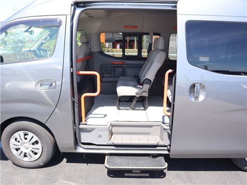 NV350 CARAVAN