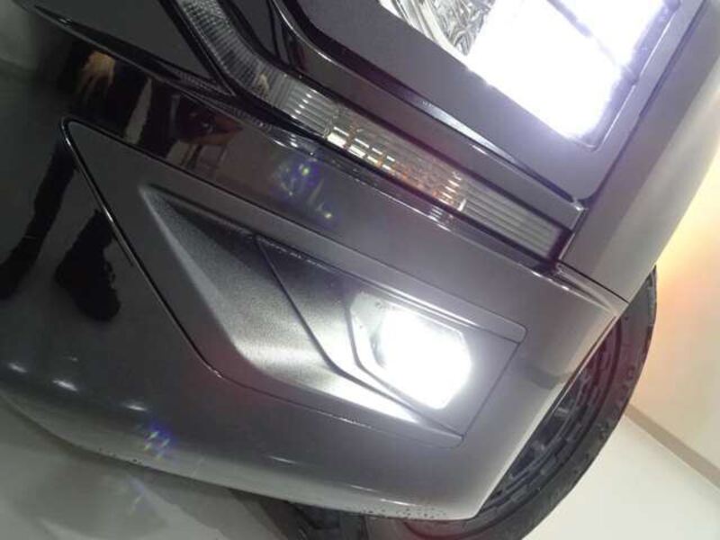 DELICA D5