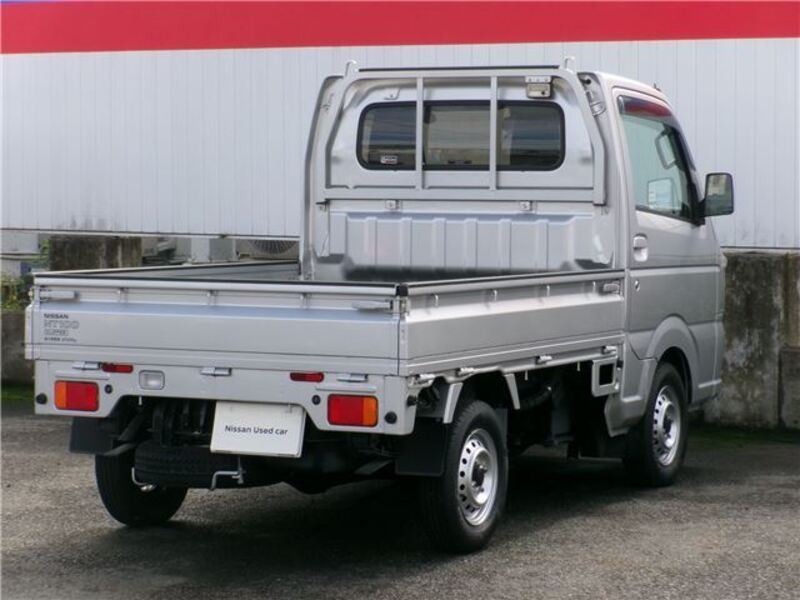 CLIPPER TRUCK