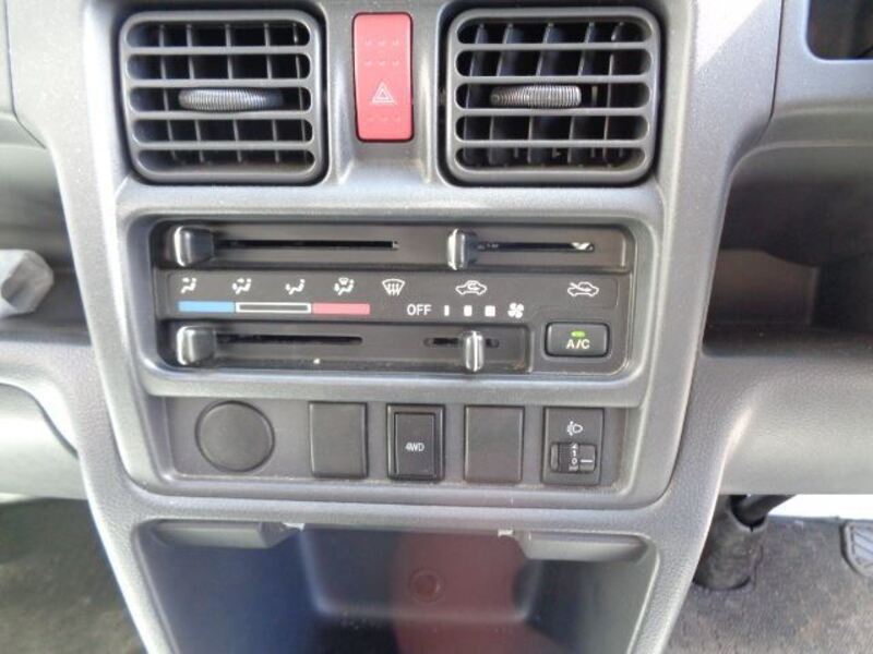 CLIPPER TRUCK