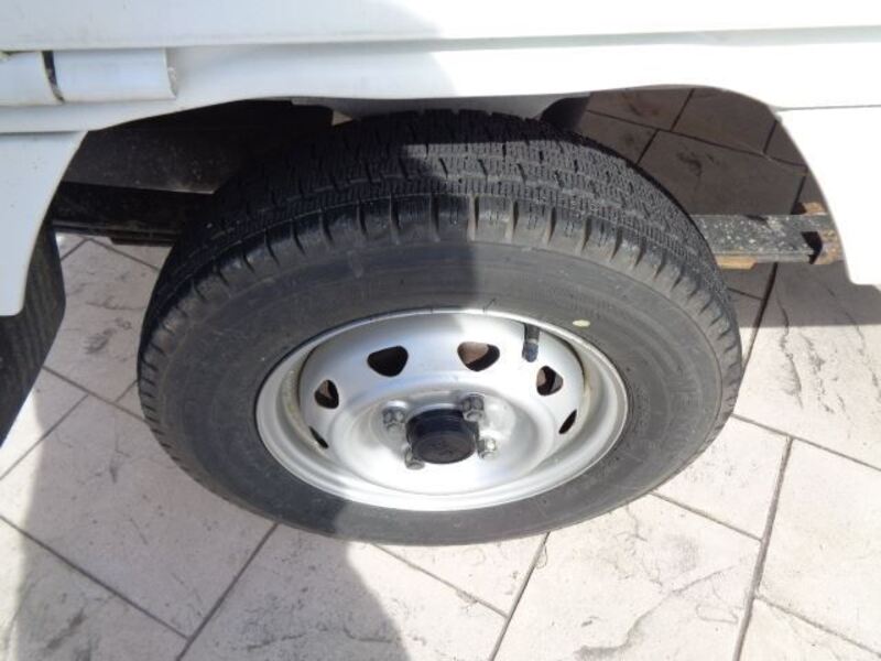 CLIPPER TRUCK