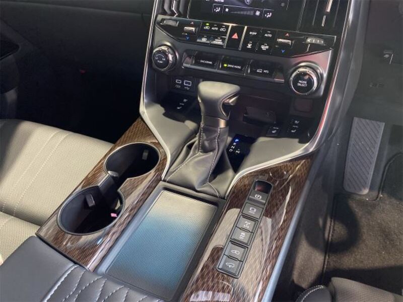 LX