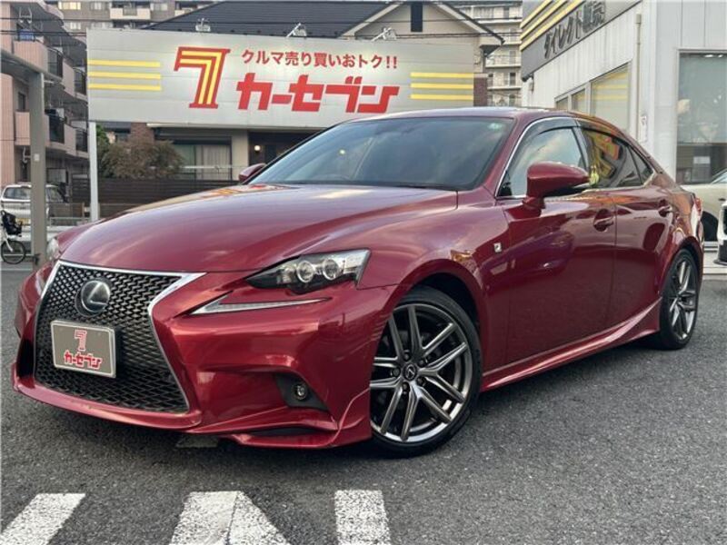 LEXUS IS