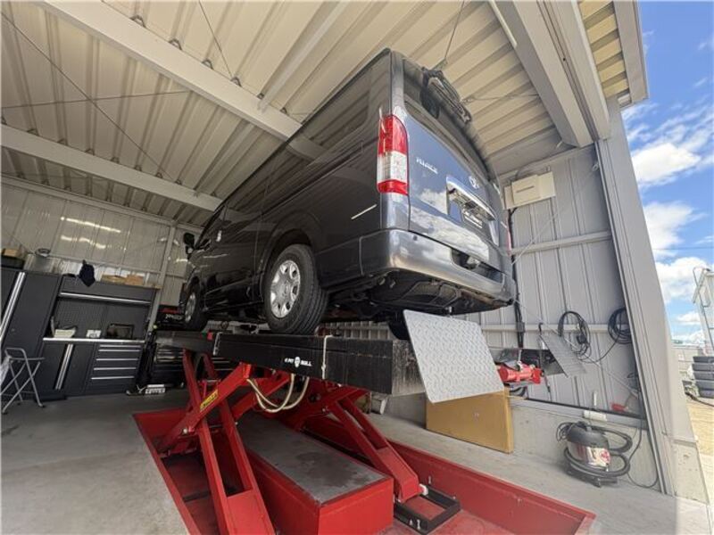 HIACE