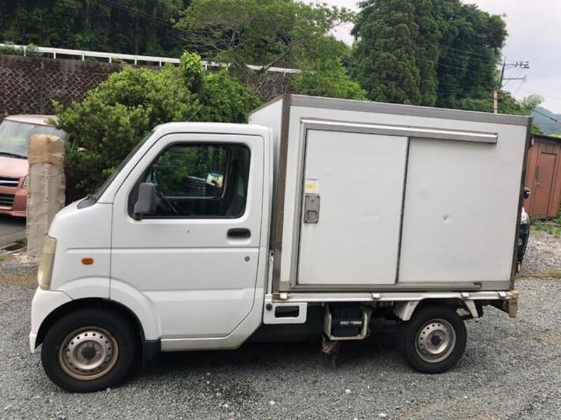 CARRY TRUCK